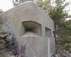 Ligne Maginot - CROIX DE COUGOULE (CC) - (Ouvrage d'infanterie) - L'observatoire rajouté