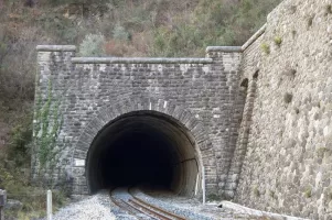 Ligne Maginot - GRAZIAN NORD  (TUNNEL DE ) - (Blockhaus pour arme infanterie) - Entrée Nord du tunnel
Etat après reconstruction