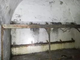 Ligne Maginot - GRAZIAN SUD  (TUNNEL DE ) - (Blockhaus pour arme infanterie) - Casemate Est
Dortoir