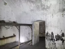 Ligne Maginot - GRAZIAN SUD  (TUNNEL DE ) - (Blockhaus pour arme infanterie) - Casemate Est
Dortoir