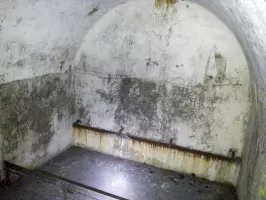 Ligne Maginot - GRAZIAN SUD  (TUNNEL DE ) - (Blockhaus pour arme infanterie) - Casemate Est