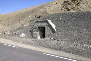 Ligne Maginot - RESTEFOND - (Ouvrage d'artillerie) - L'entrée réduite construite en 1960