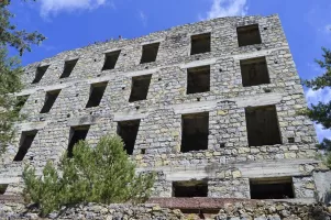 Ligne Maginot - MONTE GROSSO - (Casernement) - 