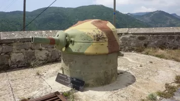 Ligne Maginot - PITSOLA (TD N° 566) - (Cuve pour arme d'infanterie) - La TD déposée au Fort du Barbonnet