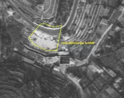 Ligne Maginot - 3 - VILLA BIEN SITUEE - (DMP - Dispositif de Mine Permanent) - Photo aérienne de 1943
La zone touchée par le DMP est bien visible. A cette date, la RN 7 a été rétablie.
