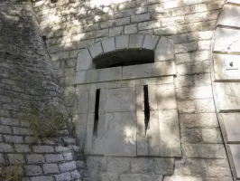 Ligne Maginot - BELLET (TUNNEL DE) - (Blockhaus pour arme infanterie) - Meurtrières gauche