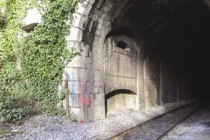Ligne Maginot - BELLET (TUNNEL DE) - (Blockhaus pour arme infanterie) - Vue des meurtriéres