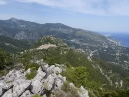 Ligne Maginot - CIME DE BIANCON NORD - (Cuve pour arme d'infanterie) - Vue sur St. Agnés de la position