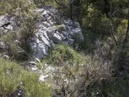 Ligne Maginot - COL DE LA TORRE - (Cuve pour arme d'infanterie) - Départ d'une tranchée au pied de la cuve