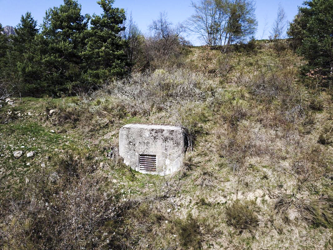 Ligne Maginot - COL DE BROUIS (CDB) - E01 - (Ouvrage d'infanterie) - Le bloc cheminée