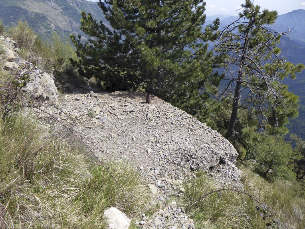 Ligne Maginot - CROIX DE COUGOULE (CC) - (Ouvrage d'infanterie) - Bloc 3 
Le toit