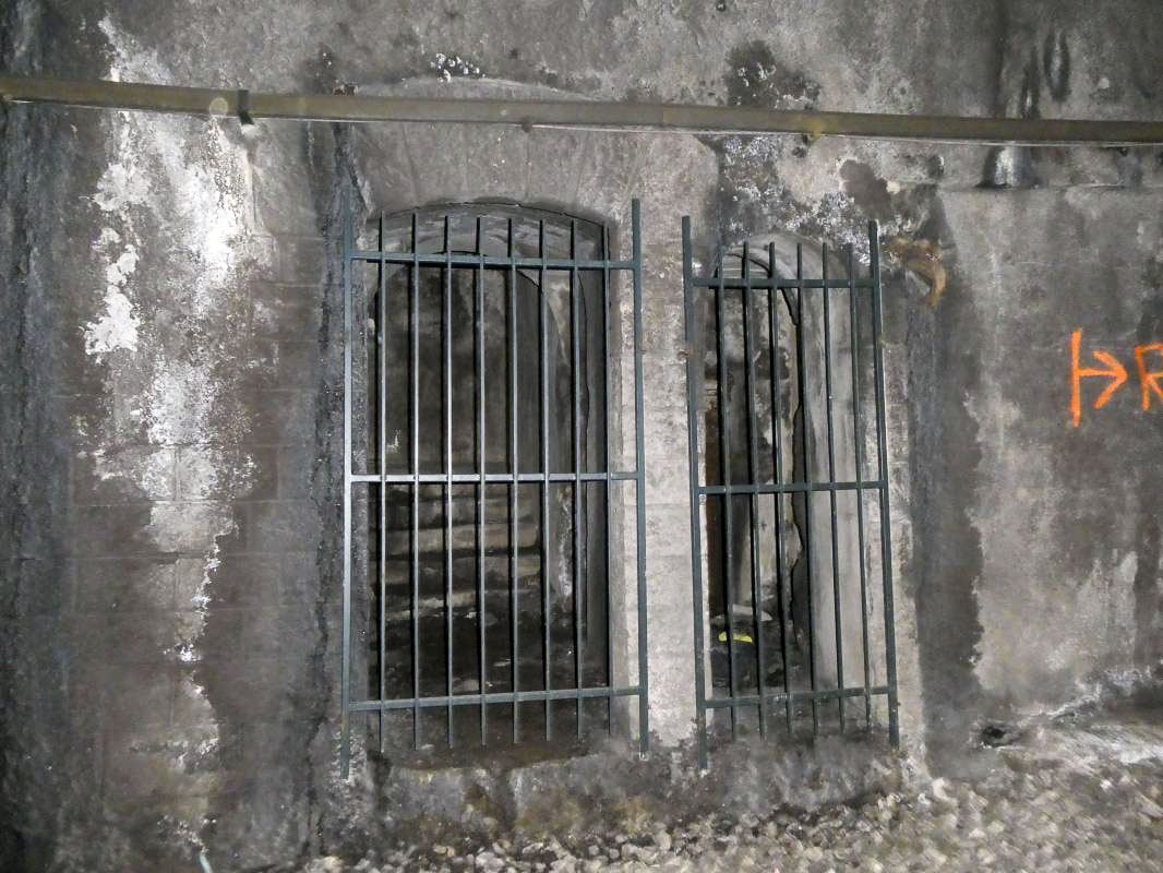 Ligne Maginot - GIGNE NORD ( TUNNEL DE ) - (Blockhaus pour arme infanterie) - 