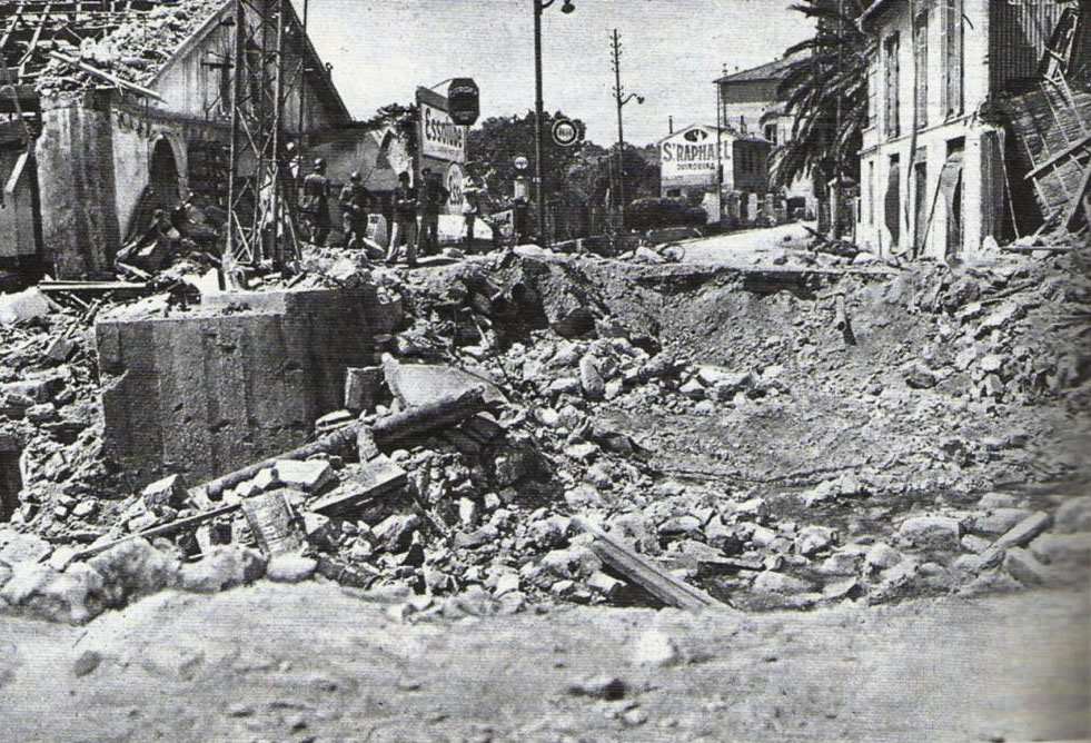 Ligne Maginot - 102 - PONT de l'UNION - (DMP - Dispositif de Mine Permanent) - Le DMP du Pont de l'Union après avoir été actionné