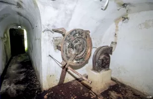 Ligne Maginot - LA PENA (PE) - (Ouvrage d'infanterie) - Le casernement intérieur
Ventilation manuelle