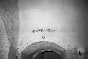 Ligne Maginot - MONT CHAUVE D'ASPREMONT - (Central téléphonique isolé) - Marquage de l'entrée de la caponnière du saillant 3
