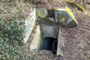Ligne Maginot - OBERSAASHEIM OUVRAGE 1 - (Blockhaus pour arme infanterie) - Entrée à gauche