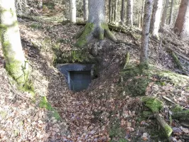 Ligne Maginot - HANAU CENTRE 2 - (PC de Sous-Quartier) - L'entrée de l'abri bétonné.