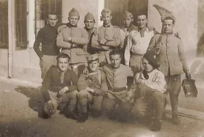 Ligne Maginot - Artilleurs du 157° RAP - Photo prise dans la caserne Auvare à Nice