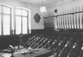 Ligne Maginot - QUARTIER RIQUIER - SAINT JEAN D'ANGELY (22° BCA) - (Casernement) - L'armurerie du 22° BCA avant 1940