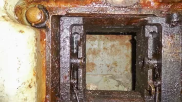 Ligne Maginot - ROQUEBRUNE - CORNILLAT - (Ouvrage d'artillerie) - Bloc 3
Créneau observatoire, détail