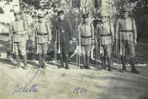 Ligne Maginot - 155° Régiment d'infanterie de Forteresse (155° RIF) - Novembre 1935, caserne Chanzy 
« Pupitre de trombones »