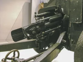 Ligne Maginot - Canon AC de 25 SA-Léger mle 1937 APX - Musée de l'Armée (Paris - Invalides)