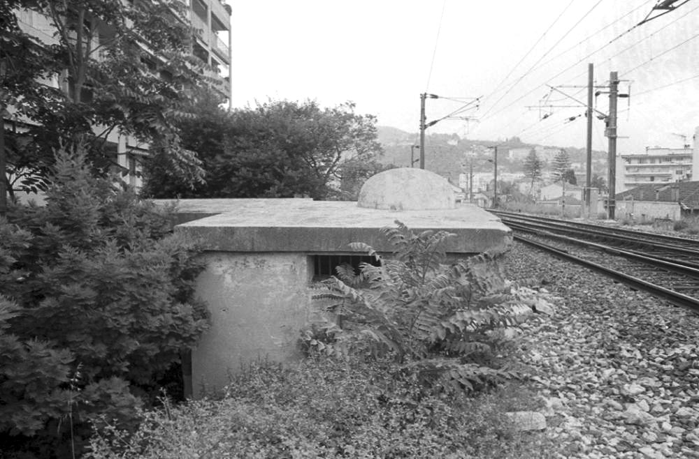 Ligne Maginot - GARE de MENTON (Blockhaus pour arme infanterie) -  - LOVINY Alain