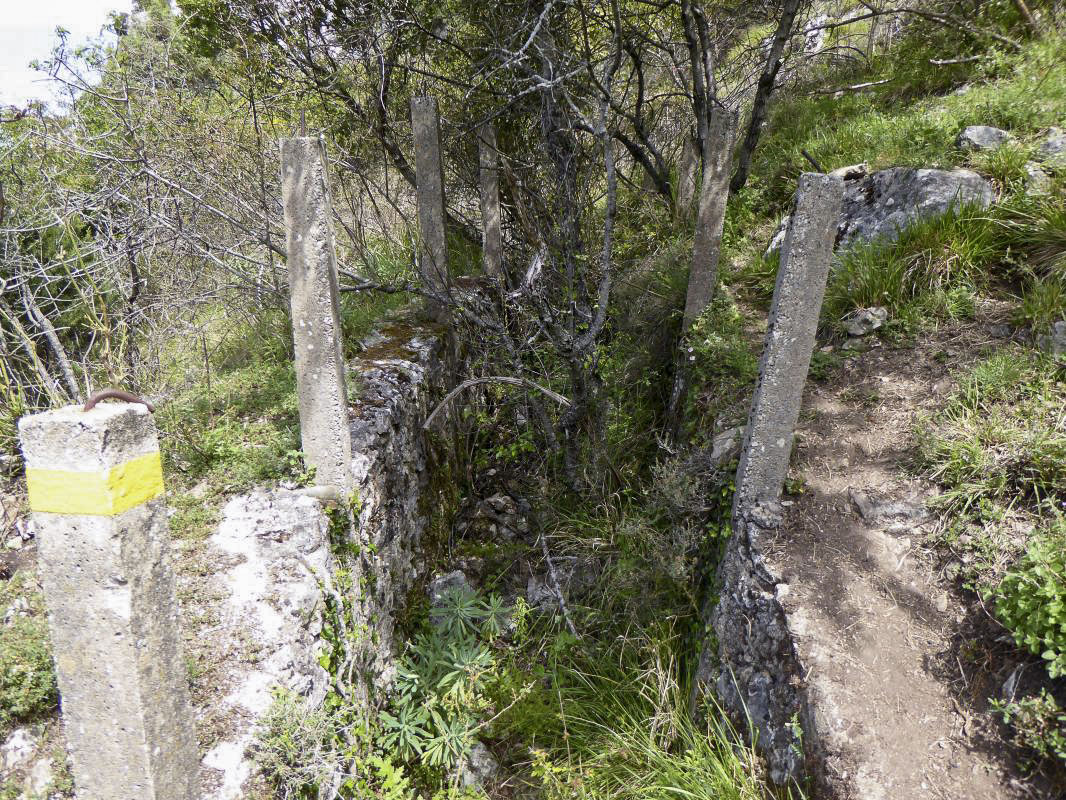 Ligne Maginot - LA PENA (PE) - (Ouvrage d'infanterie) - Tranchée d'accès au casernement