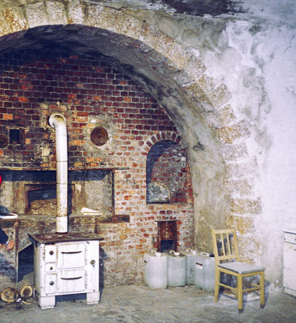 Ligne Maginot - MONT CHAUVE D'ASPREMONT - (Central téléphonique isolé) - Le four à pain