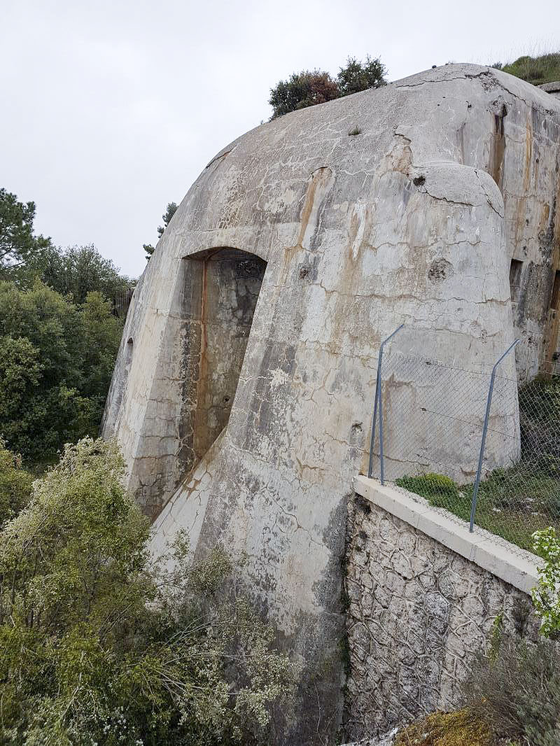 Ligne Maginot - MONT CHAUVE D'ASPREMONT - (Central téléphonique isolé) - Caponnière renforcée ouest