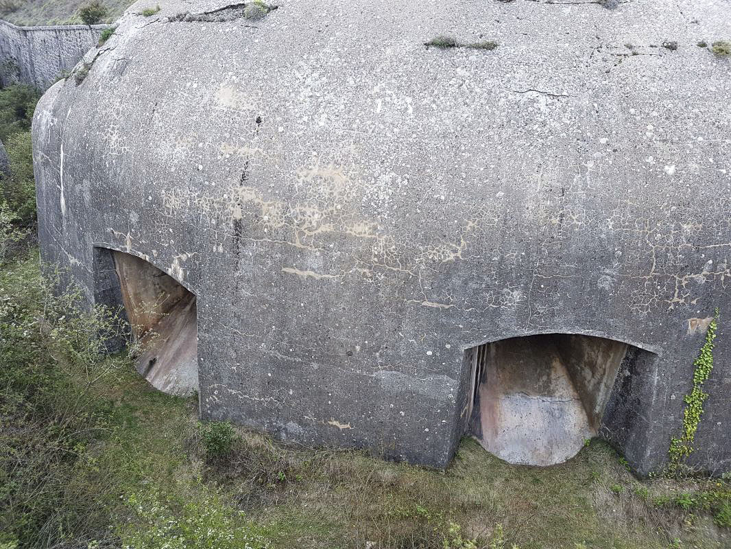 Ligne Maginot - MONT CHAUVE D'ASPREMONT - (Central téléphonique isolé) - Caponnière renforcée nord