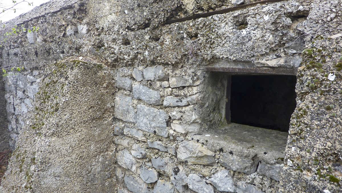 Ligne Maginot - MONT OURS EST - (Abri) - 