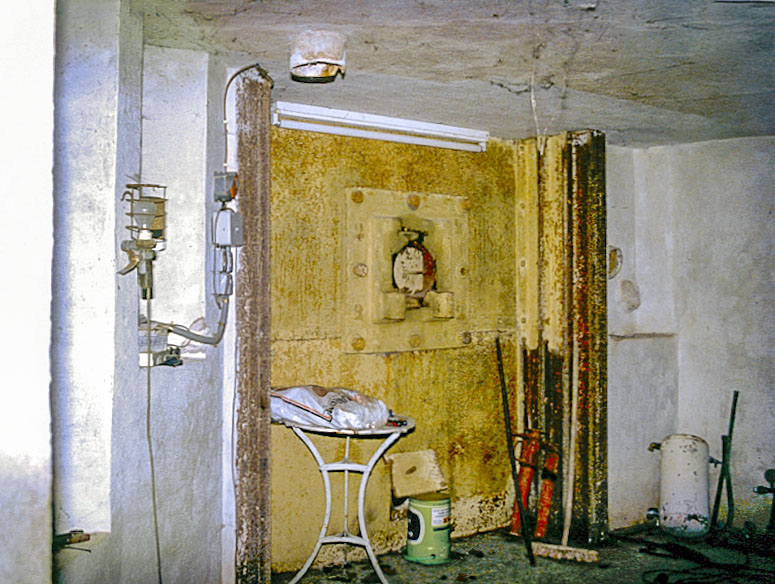 Ligne Maginot - O12 - GORBIO SUD - (Casemate d'infanterie - Simple) - La niche blindée.