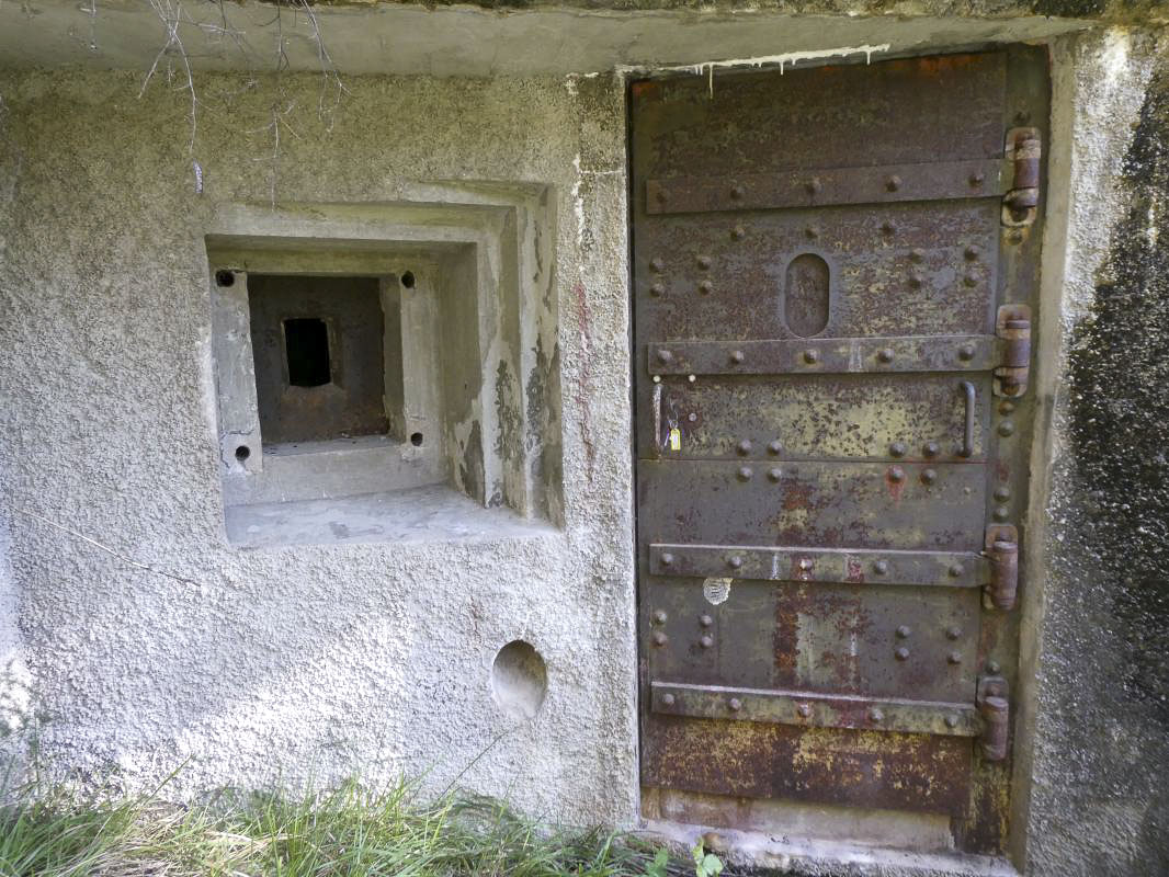 Ligne Maginot - O13 - GORBIO NORD - (Casemate d'infanterie - Simple) - Créneau FM