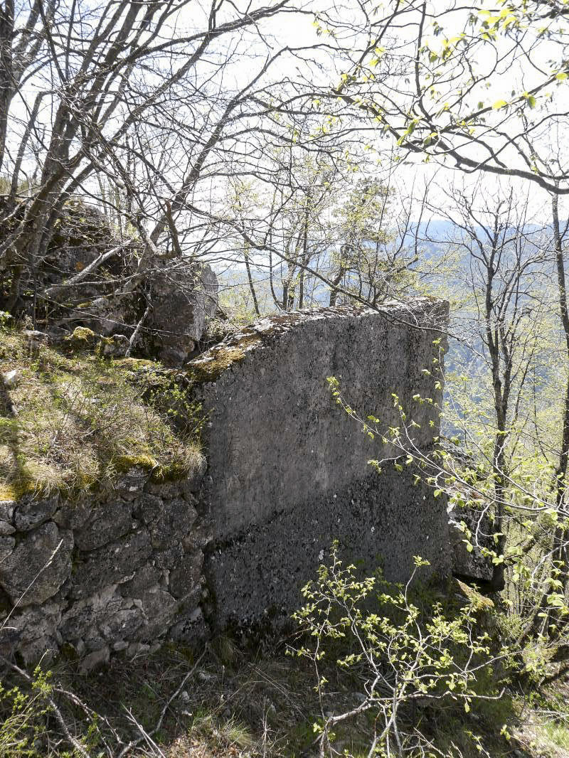 Ligne Maginot - PIERRE POINTUE - C3 - (Cuve pour arme d'infanterie) -  - ELLENA - CUNY