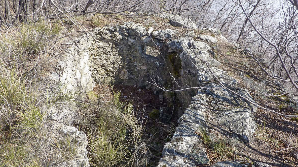 Ligne Maginot - PIERRE POINTUE C4 - (Cuve pour arme d'infanterie) -  - ELLENA-CUNY