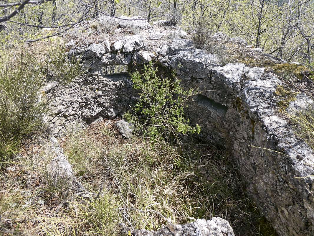 Ligne Maginot - PIERRE POINTUE C4 - (Cuve pour arme d'infanterie) -  - ELLENA - CUNY
