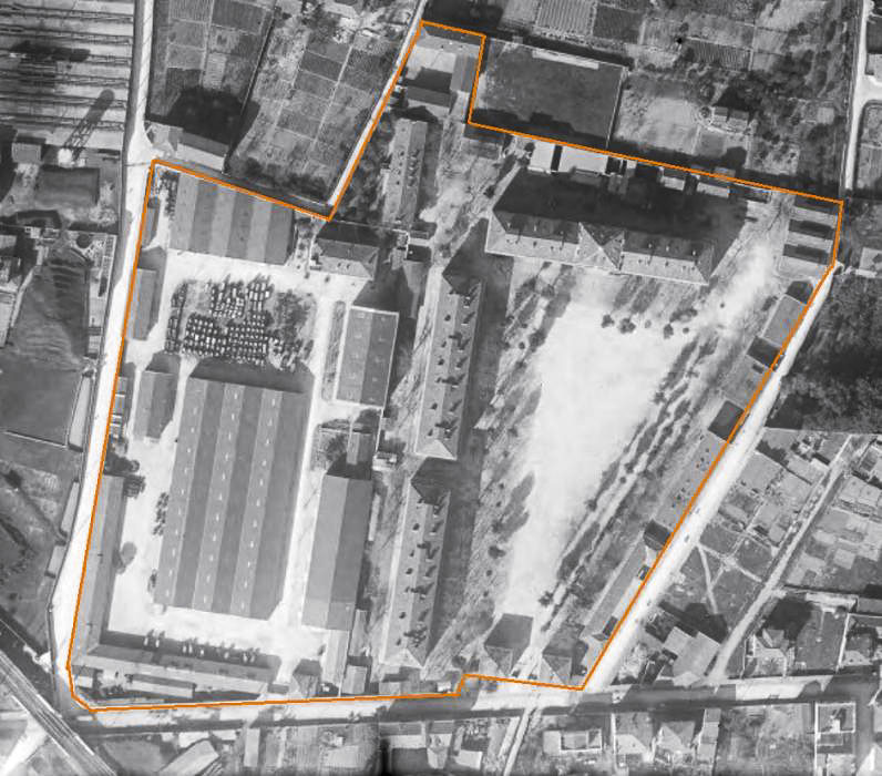 Ligne Maginot - QUARTIER RIQUIER - SAINT JEAN D'ANGELY (22° BCA) - (Casernement) -  - IGN - Géoportail 1920