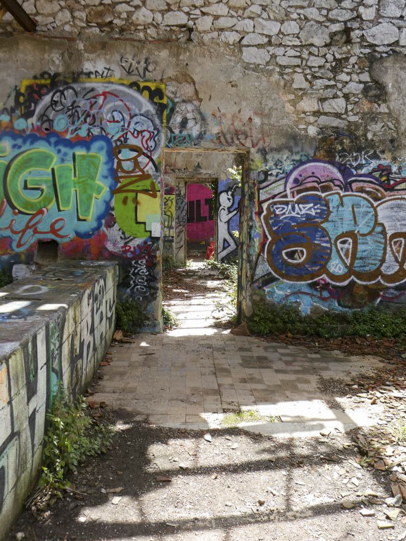 Ligne Maginot - TETE DE CHIEN - (Casernement) -  - ELLENA - CUNY