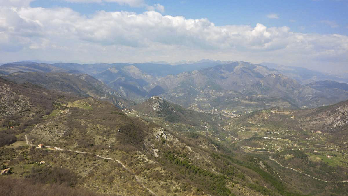 Ligne Maginot - TETE DU LOUP - (Position d'artillerie préparée) - Vue sur le Col de Ségra - ELLENA-CUNY