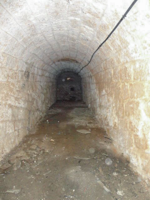 Ligne Maginot - TETE DE CHIEN - FORT MASSENA (6° BIE - 157° RAP) - (Position d'artillerie préparée) - Une des nombreuses galeries - Laurent ICARDO