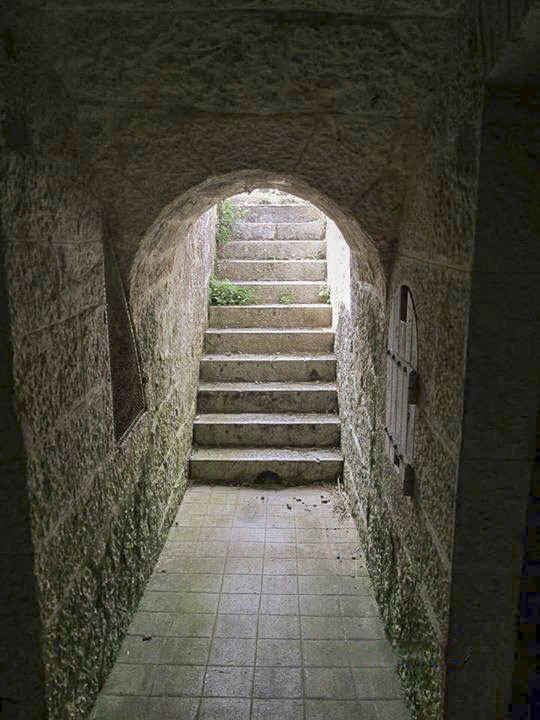 Ligne Maginot - TETE DE CHIEN - FORT MASSENA (6° BIE - 157° RAP) - (Position d'artillerie préparée) - Accès à la cour intérieure - Michel LAUGIER