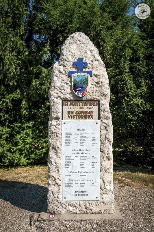 Ligne Maginot - Monument - En forêt de Gobessart (St. Mihiel), la stèle au Régiment Meuse - 155° régiment d'infanterie de forteresse, pendant le repli.
