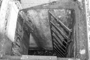 Ligne Maginot - D3 - (Chambre de coupure) - L'accès en puits à la chambre de coupure