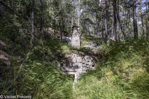 Ligne Maginot - LA PIGNEE - (Abri) - Entrée gauche