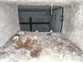 Ligne Maginot - 3LBIS - (Chambre de coupure) - Guichet entre le couloir et la pièce