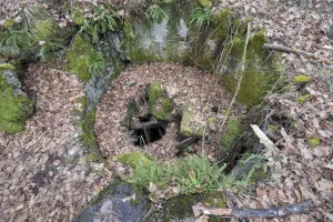 Ligne Maginot - GLASBRONN - (Casemate d'infanterie - Simple) - Puits de la cloche JM 