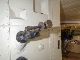 Ligne Maginot - FOUR A CHAUX - FAC - (Ouvrage d'artillerie) - Entrée des hommes
Lance grenade 