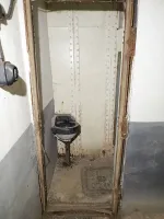 Ligne Maginot - FOUR A CHAUX - FAC - (Ouvrage d'artillerie) - Entrée des hommes
Le bloc sanitaire de la deuxième chambre de tir