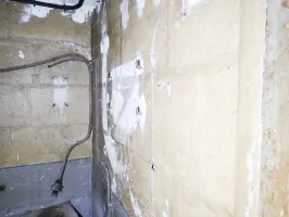 Ligne Maginot - FOUR A CHAUX - FAC - (Ouvrage d'artillerie) - Entrée des hommes
Local annexe post 1940